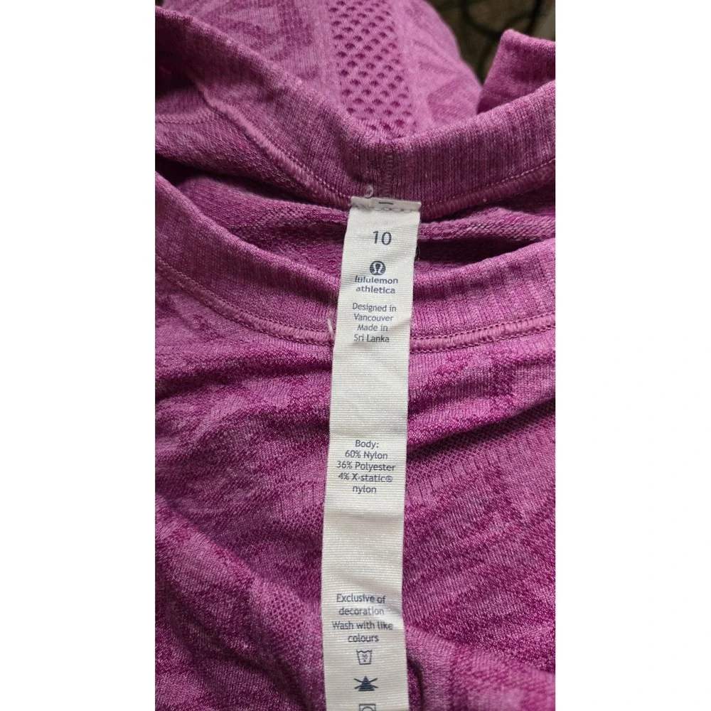 Lululemon Tech Short Sleeve Shirt Size 10 Purple Rose Print Athletic Top